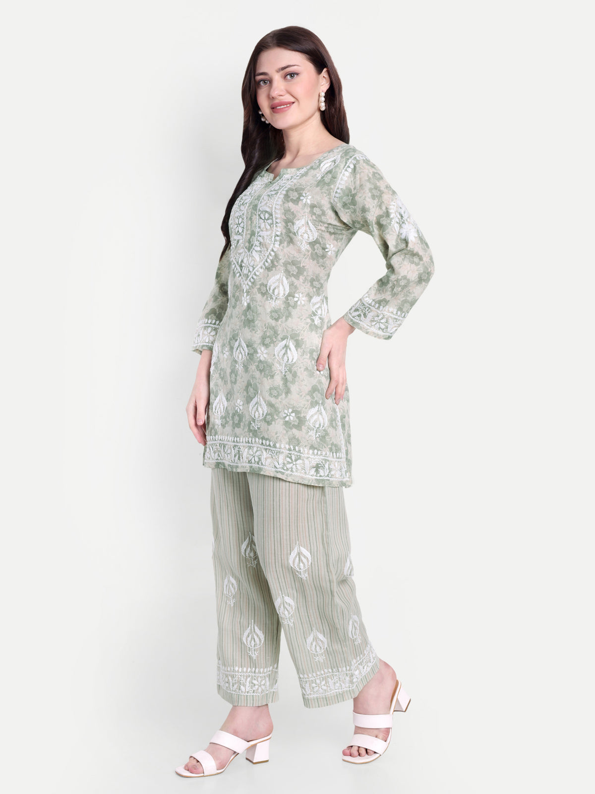 Lucknow Chikankari Hand Embroidered Co-Ord Set Cotton Blend