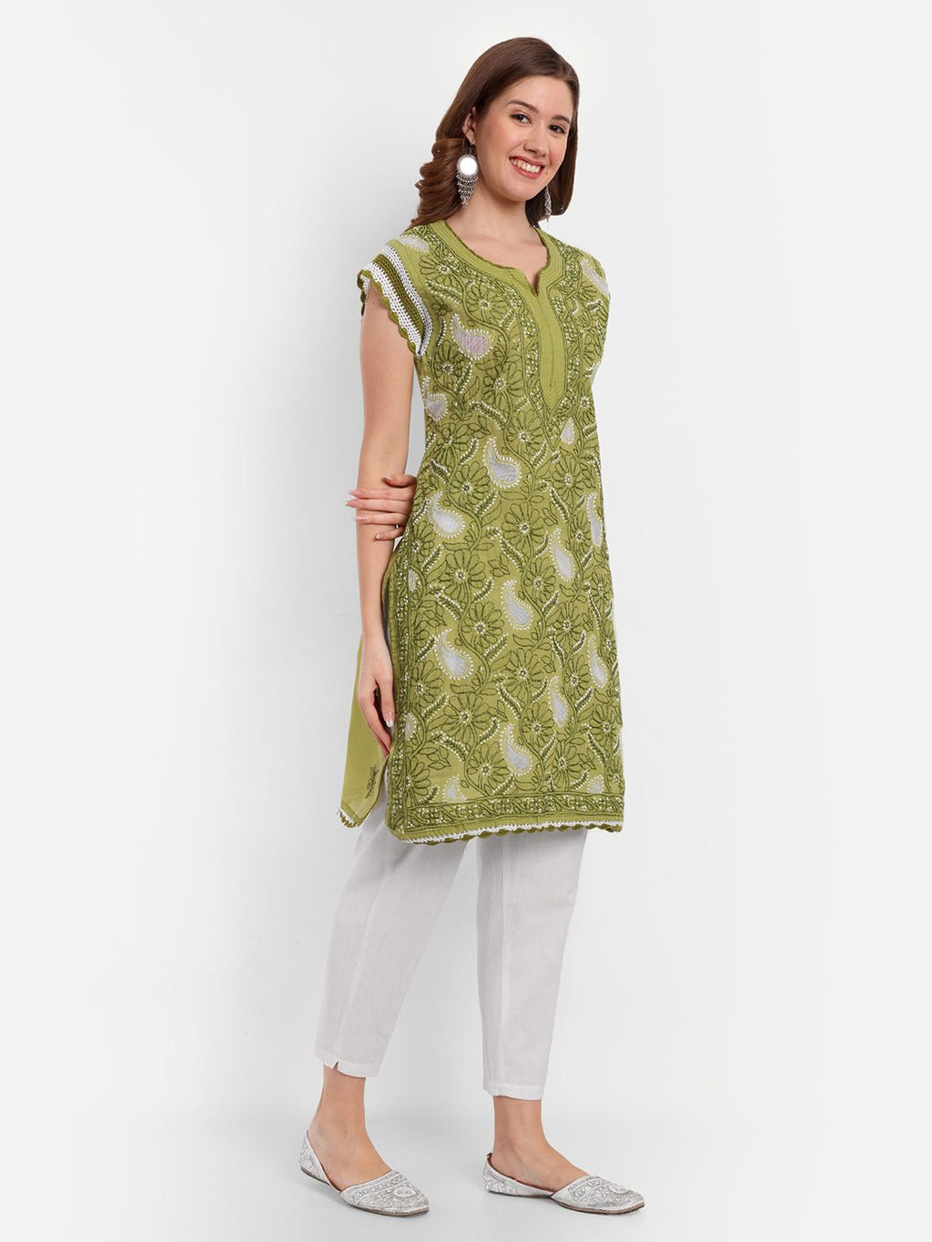 Chikankari Hand Embroidered Kurta with Crochet Sleeves Cotton - Indiankala4u