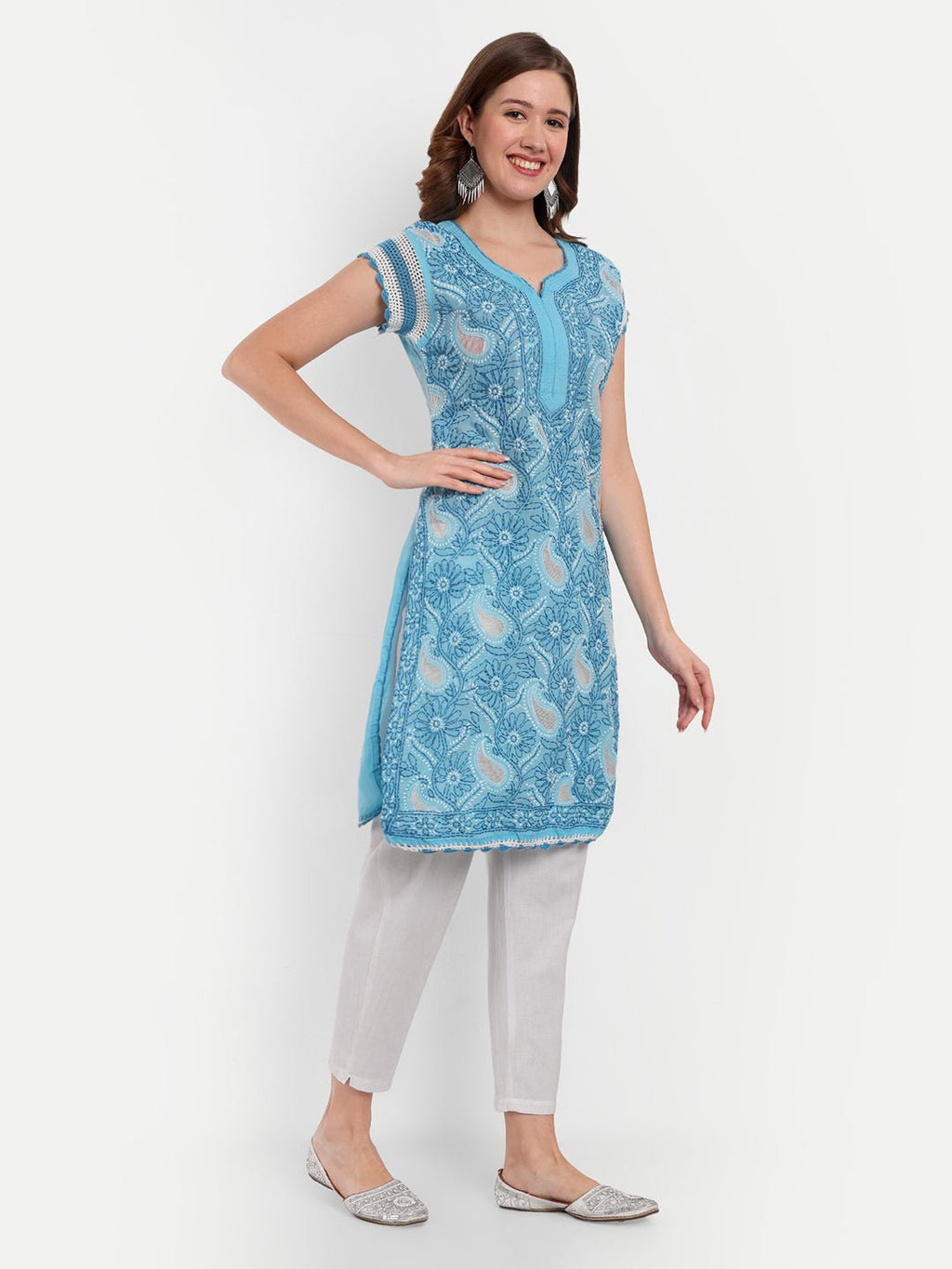 Chikankari Hand Embroidered Kurta with Crochet Sleeves Cotton - Indiankala4u