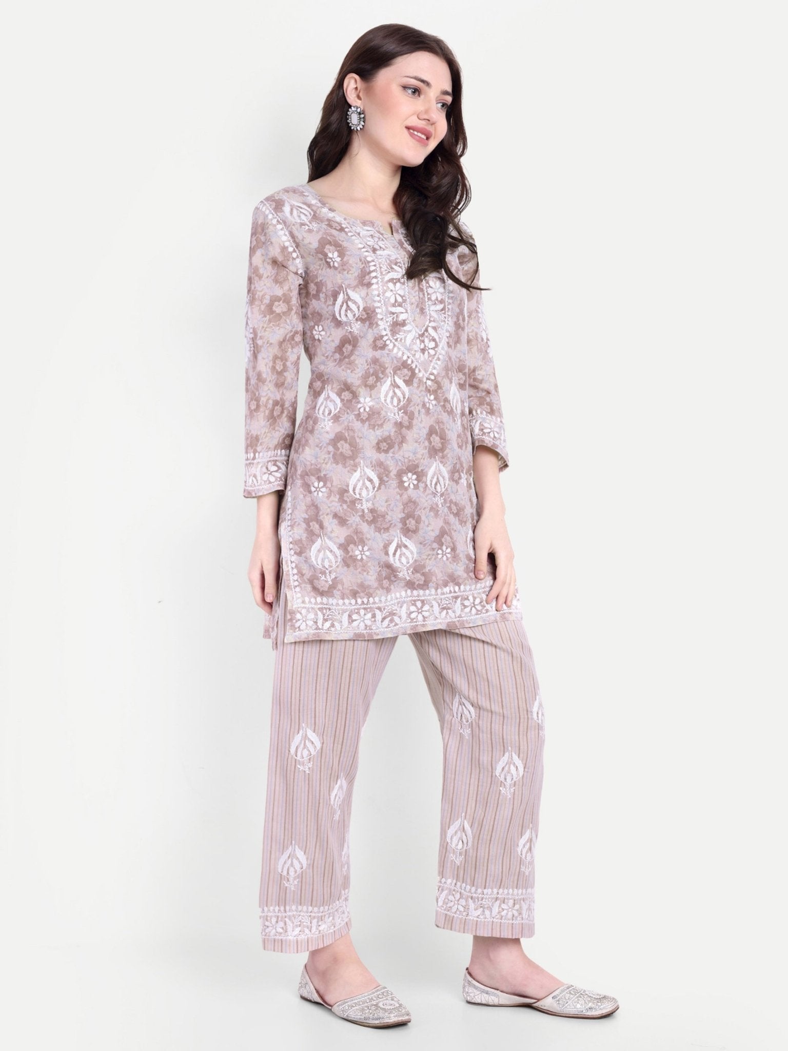 Lucknow Chikankari Hand Embroidered Co - Ord Set Cotton Blend - Indiankala4u