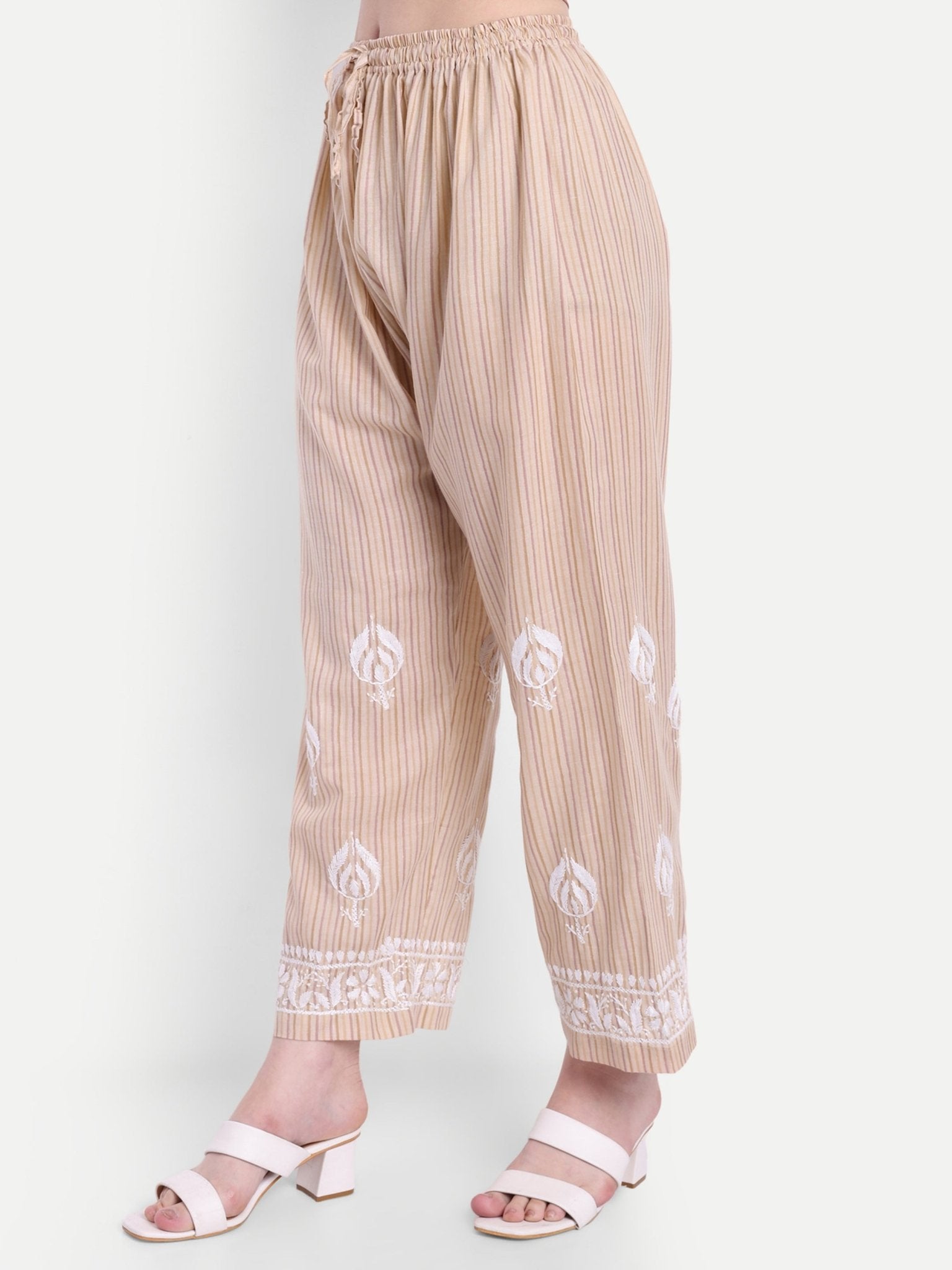 Lucknow Chikankari Hand Embroidered Co - Ord Set Cotton Blend - Indiankala4u