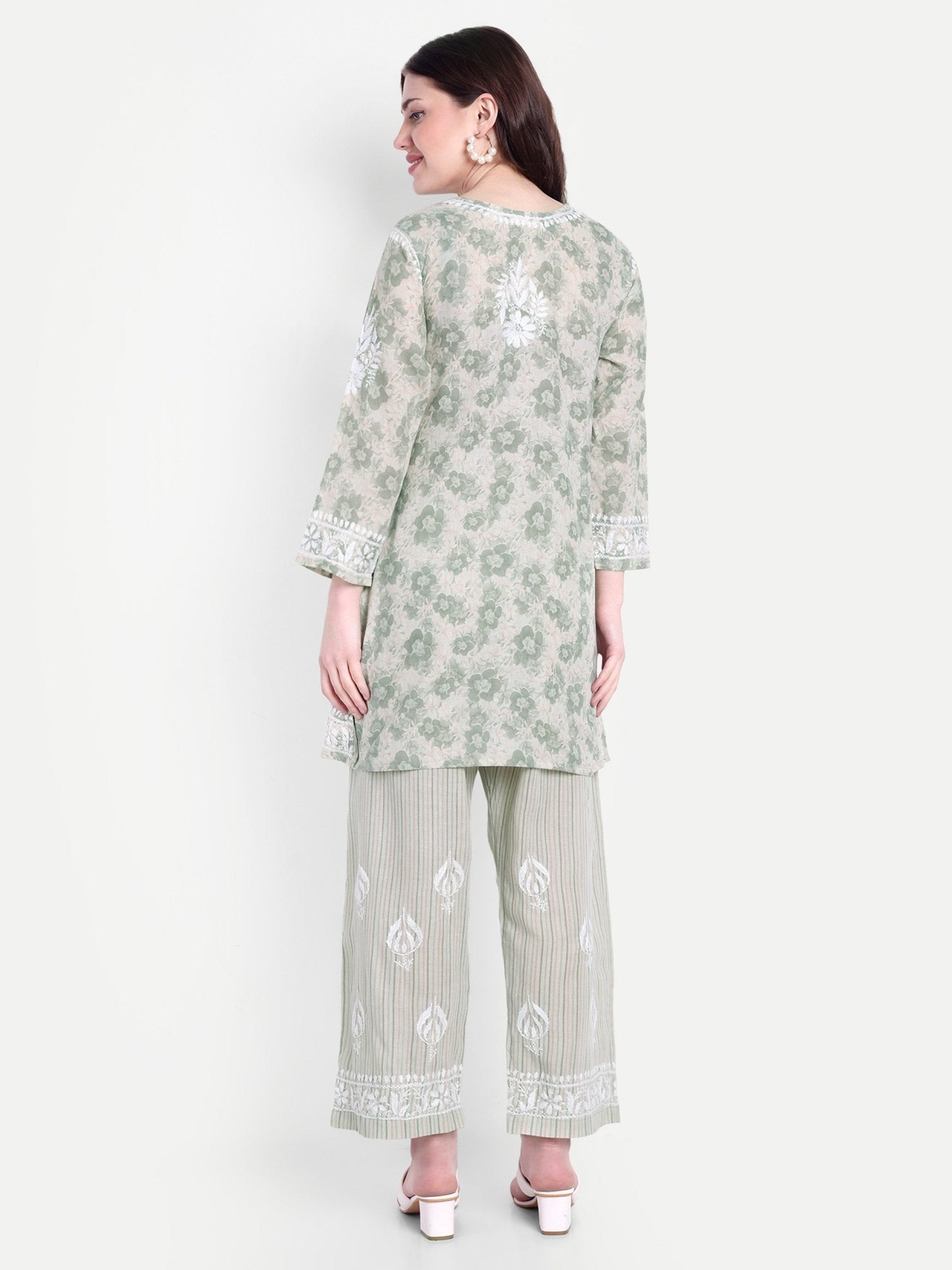 Lucknow Chikankari Hand Embroidered Co - Ord Set Cotton Blend - Indiankala4u