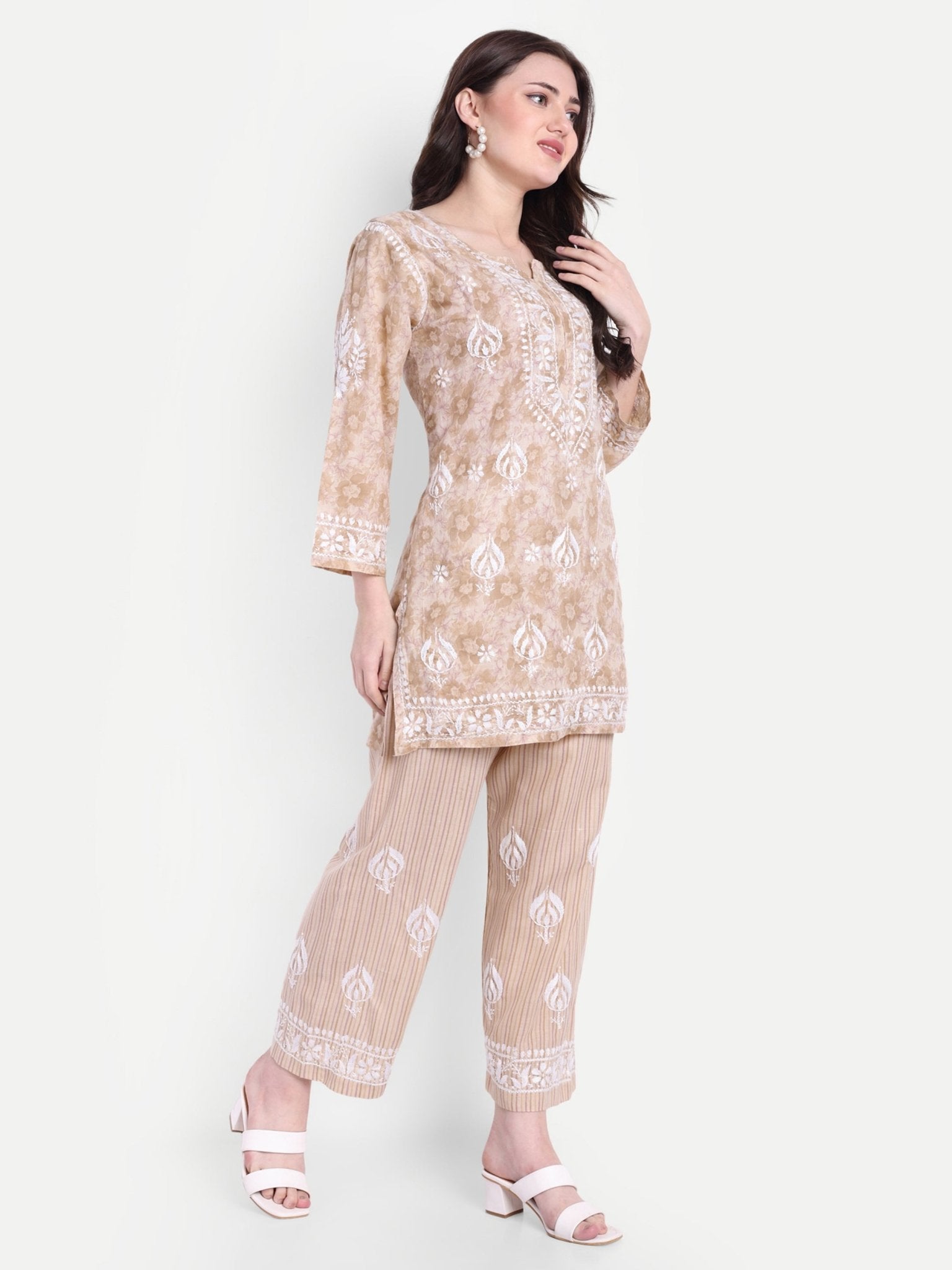 Lucknow Chikankari Hand Embroidered Co - Ord Set Cotton Blend - Indiankala4u
