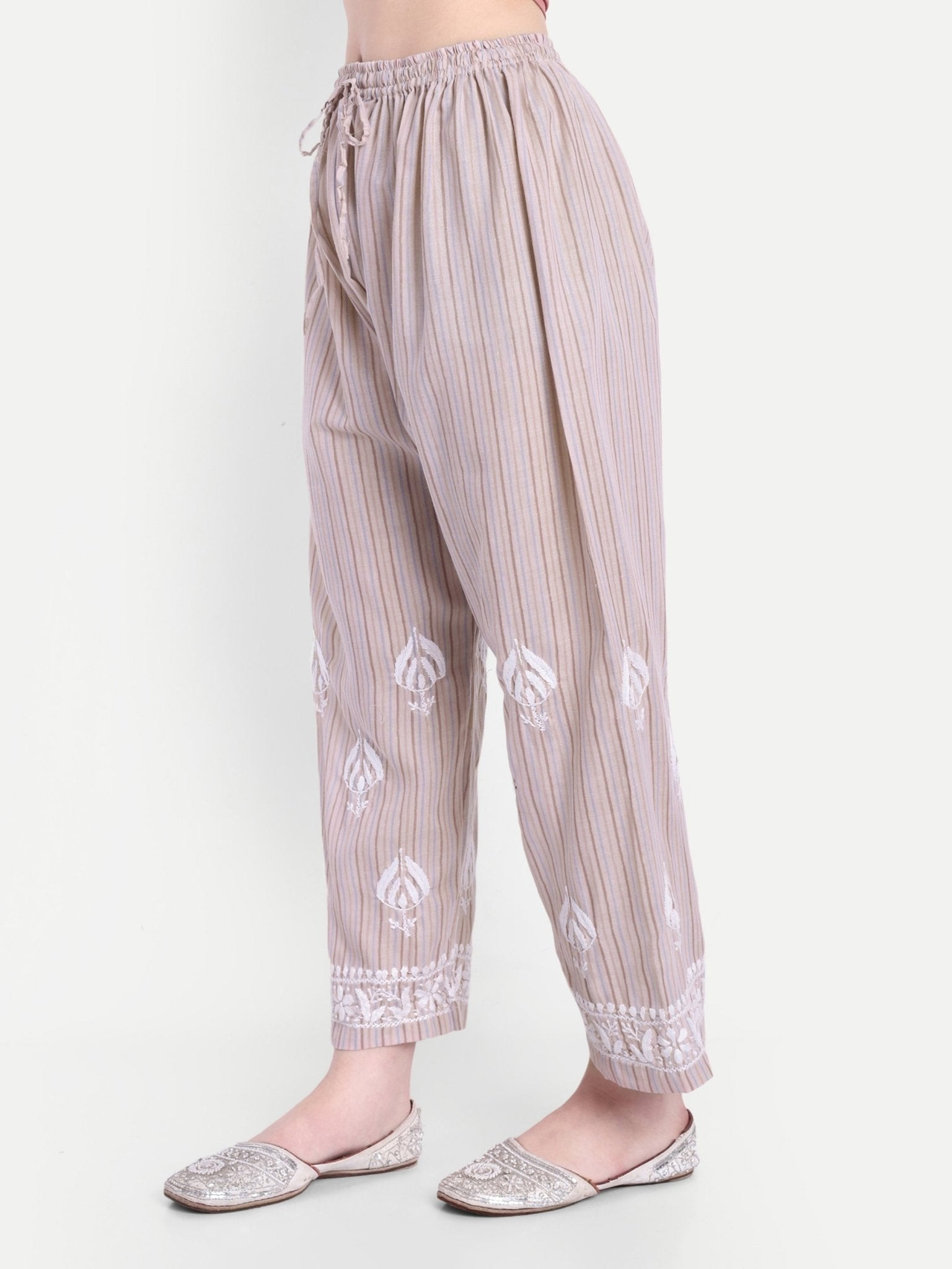 Lucknow Chikankari Hand Embroidered Co - Ord Set Cotton Blend - Indiankala4u