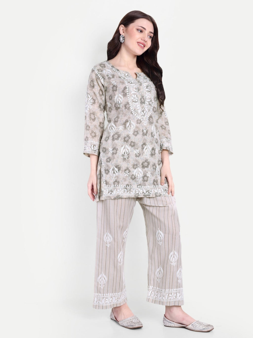 Lucknow Chikankari Hand Embroidered Co - Ord Set Cotton Blend - Indiankala4u