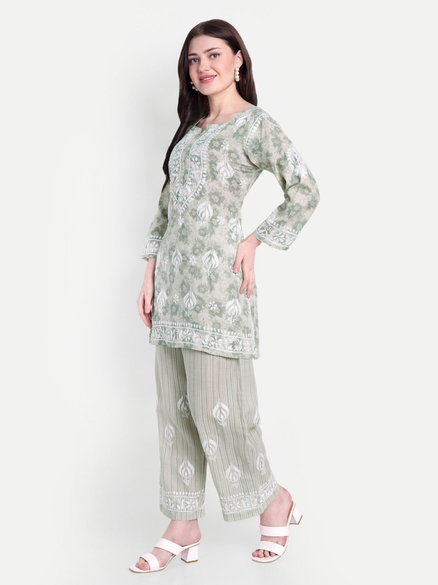Lucknow Chikankari Hand Embroidered Co - Ord Set Cotton Blend - Indiankala4u