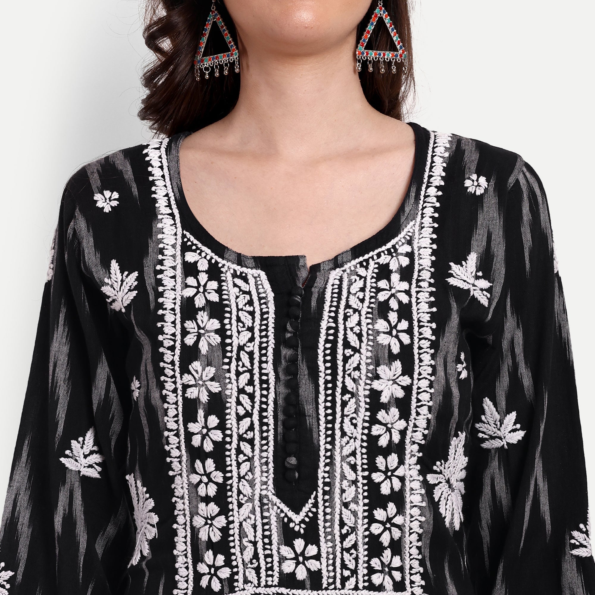 Lucknow Chikankari Hand Embroidered Kurta Ikat Cotton - Indiankala4u
