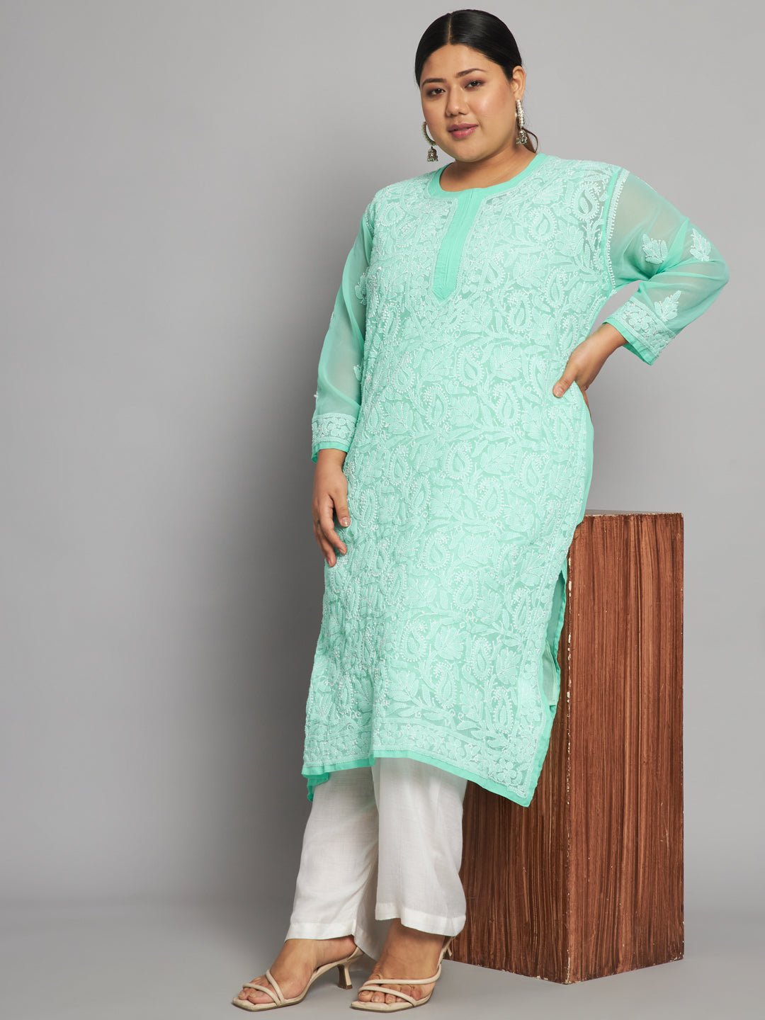Lucknow Chikankari Hand Embroidered Long Kurta with matching slip, Plus Sizes - Indiankala4u