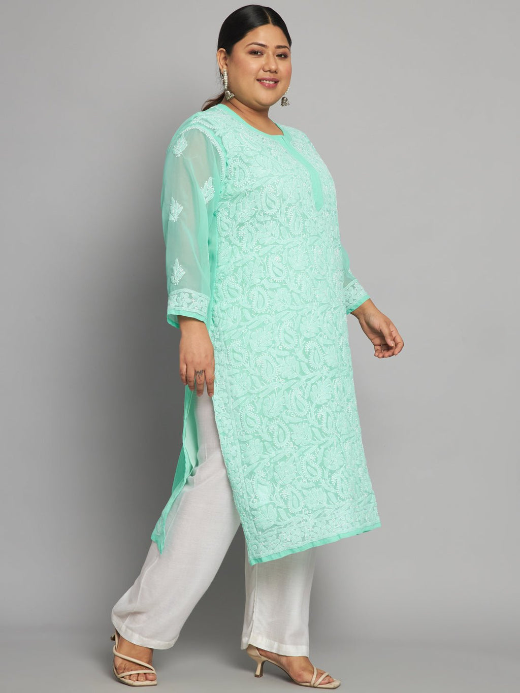 Lucknow Chikankari Hand Embroidered Long Kurta with matching slip, Plus Sizes - Indiankala4u