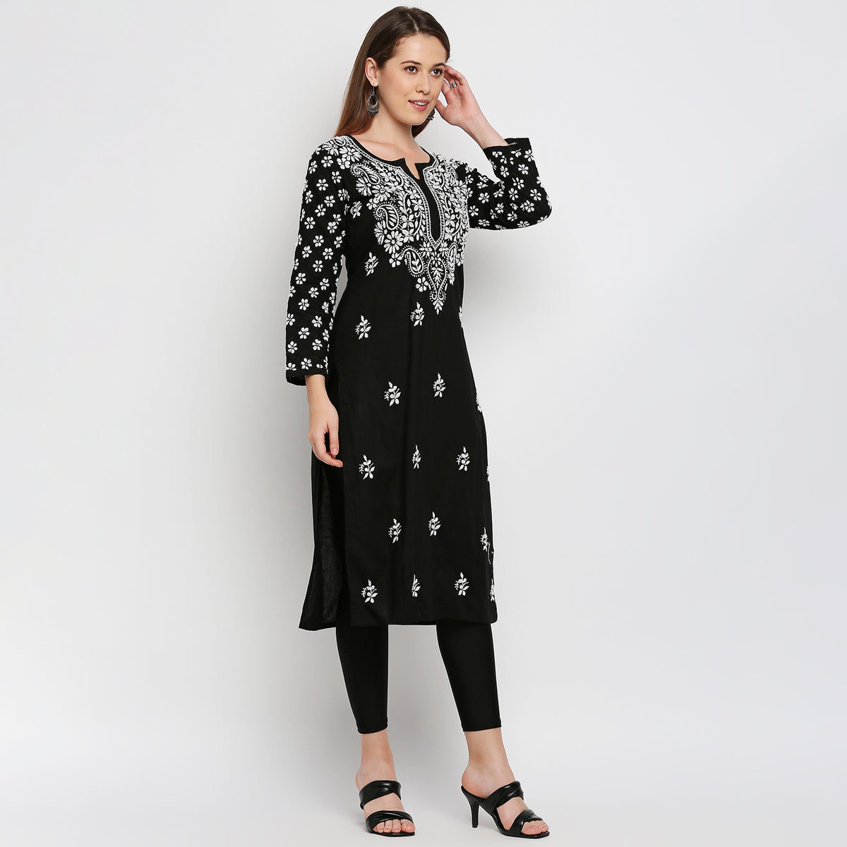 Lucknow Chikankari Hand Embroidered Kurta Cotton