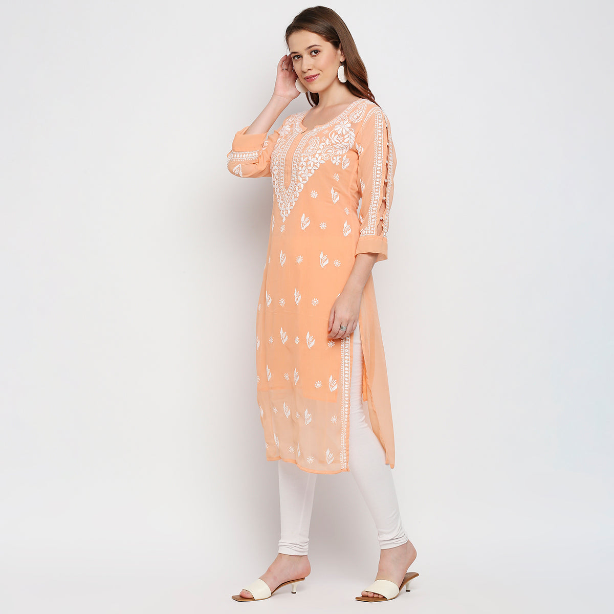 Lucknow Chikankari Hand Embroidered Kurta with matching slip