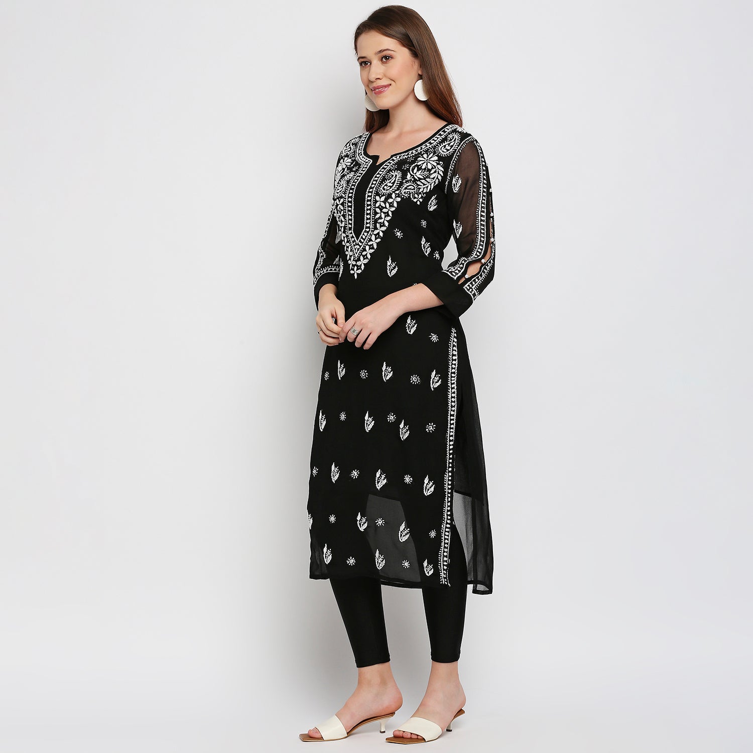 Lucknow Chikankari Hand Embroidered Kurta with matching slip - Indiankala4u