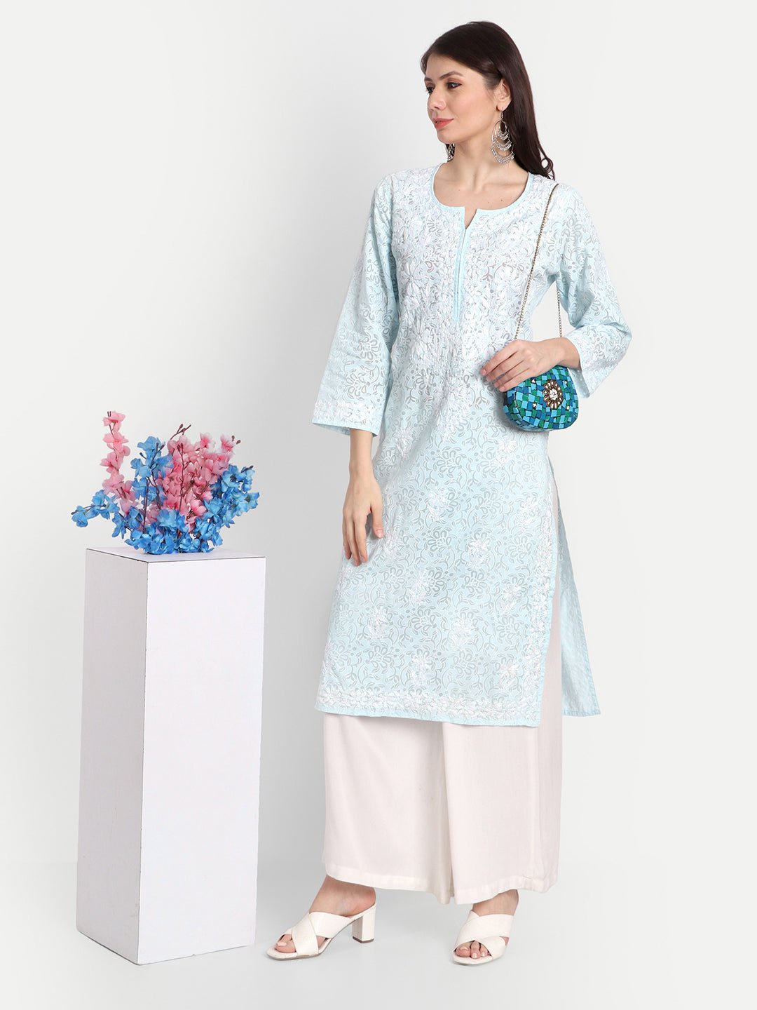 Lucknow Chikankari Hand Embroidered Kurti Brasso Cotton - Indiankala4u