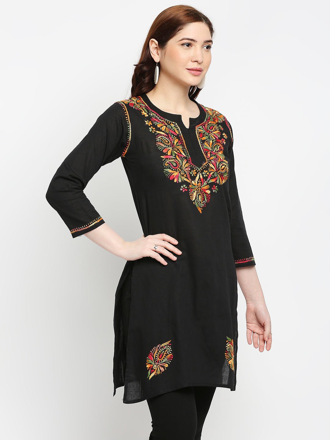 Lucknow Chikankari Hand embroidered Short kurta Cotton - Indiankala4u