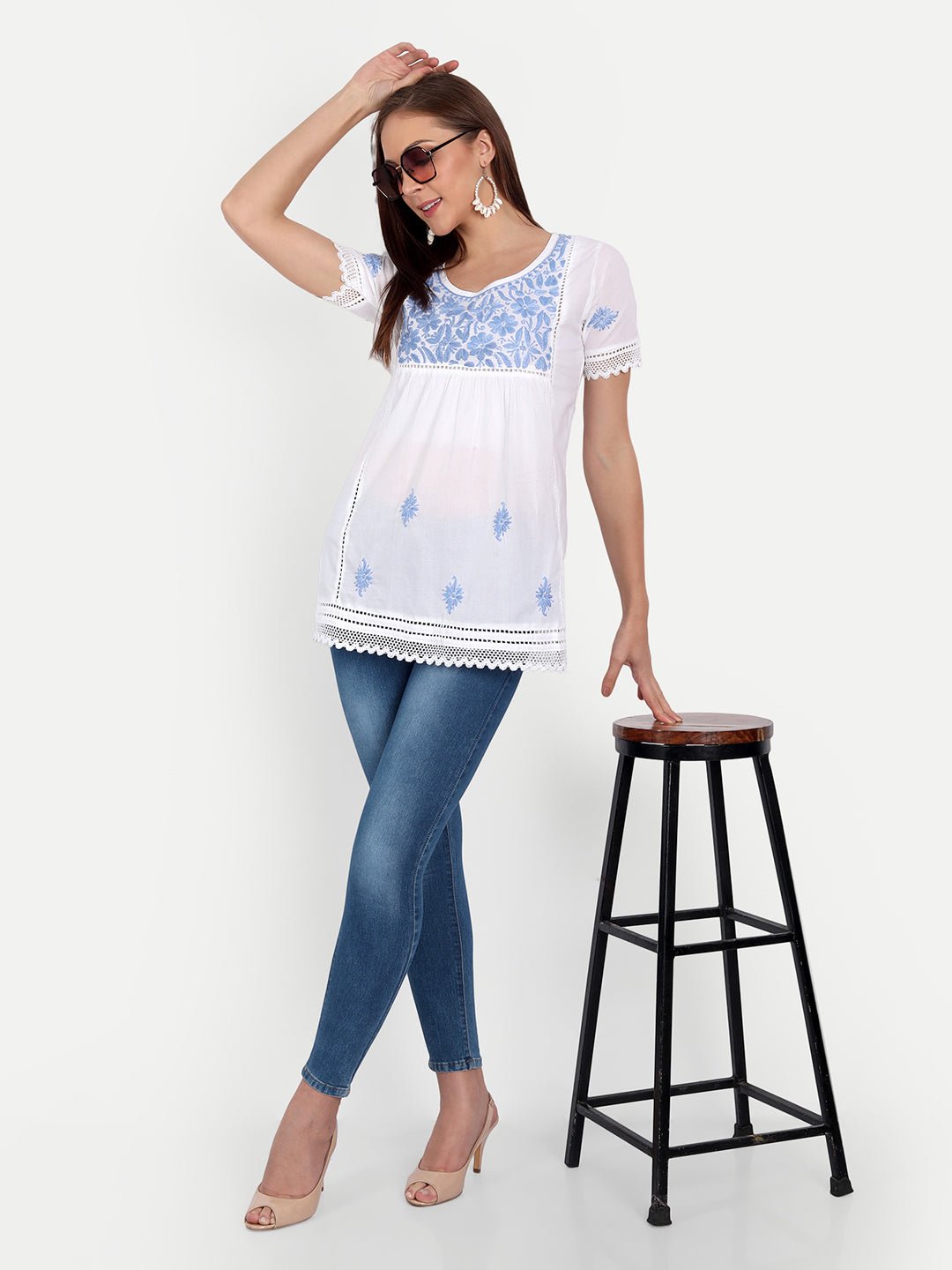 Lucknow Chikankari Hand Embroidered Top - Indiankala4u